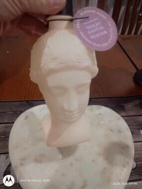 NWT Aroma Aria Violet Santal Bust Shaped Hand Wash